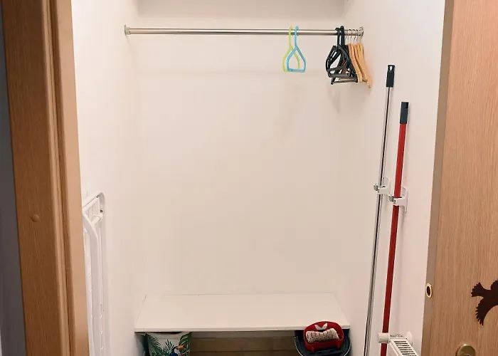 Dwupoziomowy, Duży Z Garażem I Sauną *